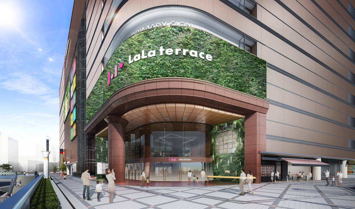 からくり時計と3F川口駅方面エントランス外観