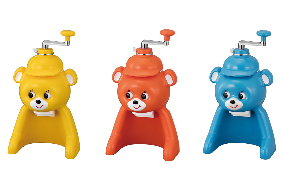 カラーはイエロー、オレンジ、ブルーの3色