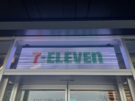 店頭サイネージ