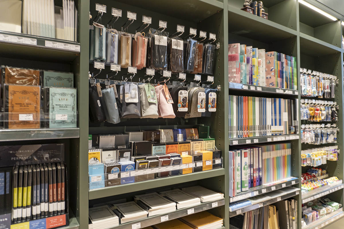 文具にも力を入れる