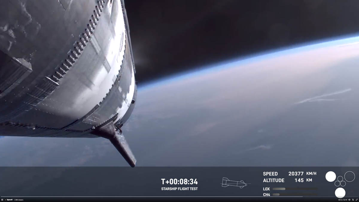 スターシップは打上げ後に制御を失った(Credit:SpaceX)