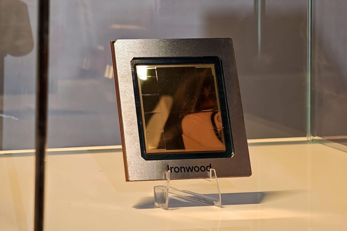TPUの最新版である「Ironwood(開発コード名)」