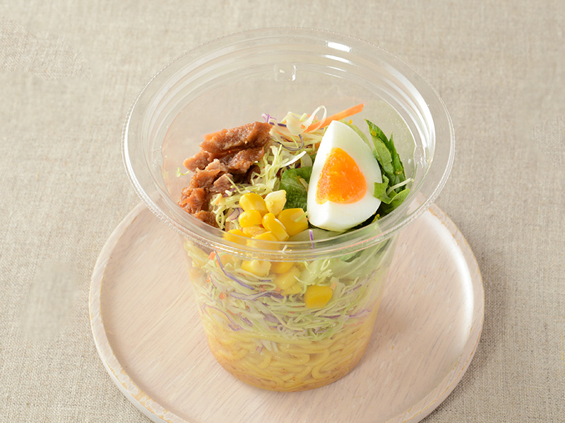 振っておいしいラーメンサラダ ピリ辛チャーシュー