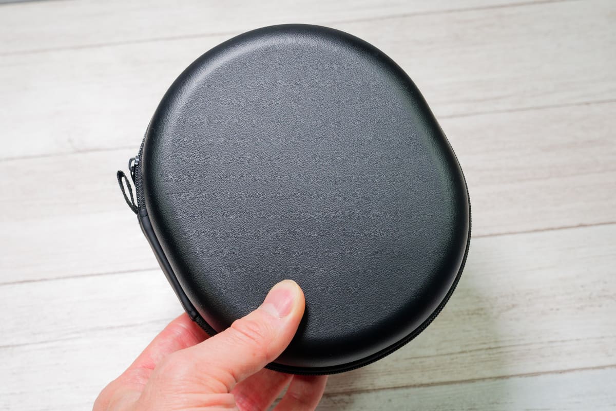 専用ケースが付属(製品版とはデザインが異なることがあります)