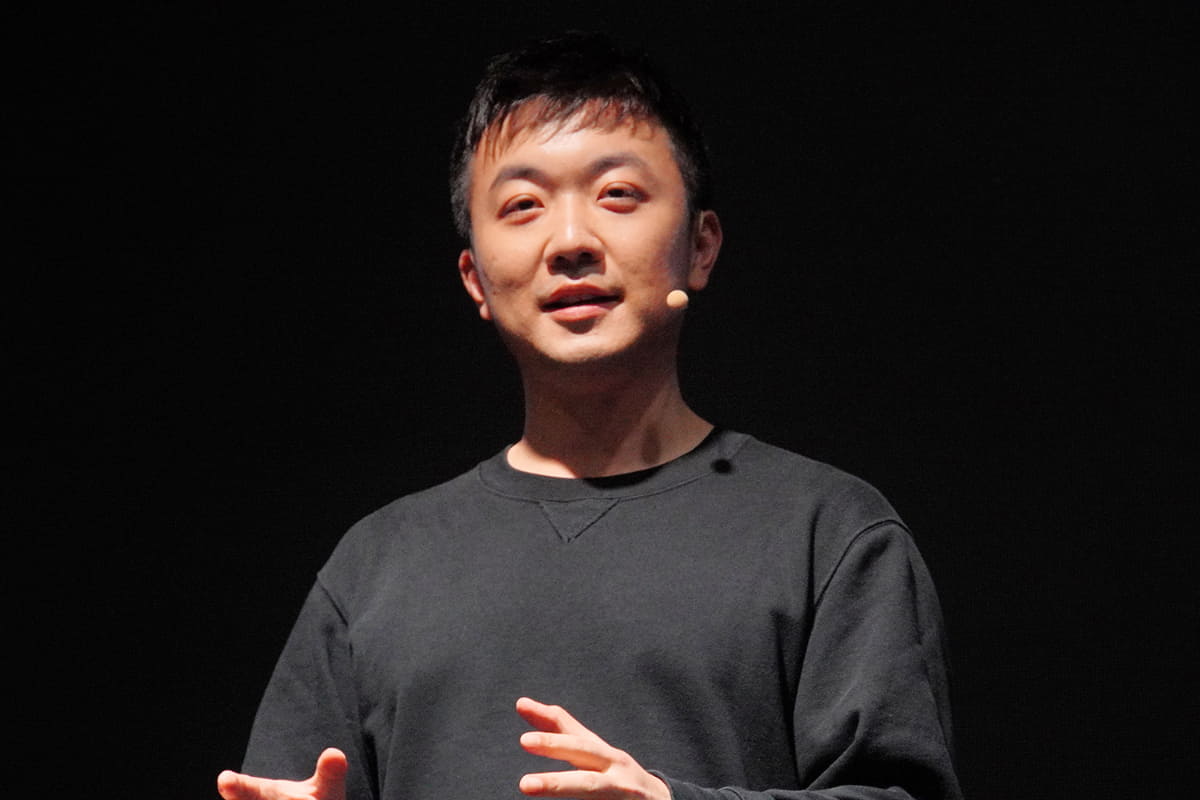 24年の発表会では、FeliCaの必要性もペイ氏自らが語っていた。同氏は、Nothing Phone(3a)の発表会でも来日。日本市場を重視している様子がうかがえる