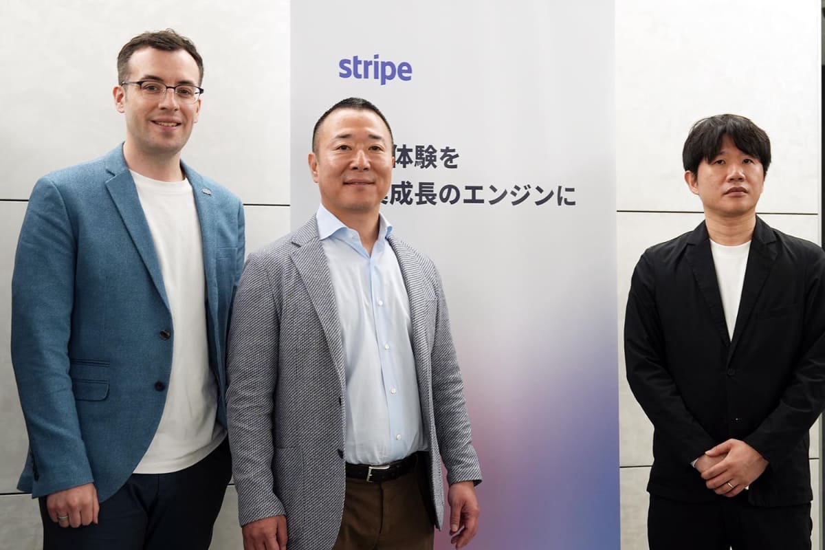 Stripe 日本法人代表取締役のダニエル・へフェルナン氏と平賀充氏、DeNAソリューション本部 本部長 菅原 賢太氏