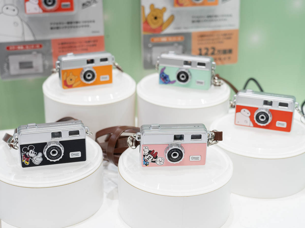 ディズニーキャラクターの機種も並んでいました