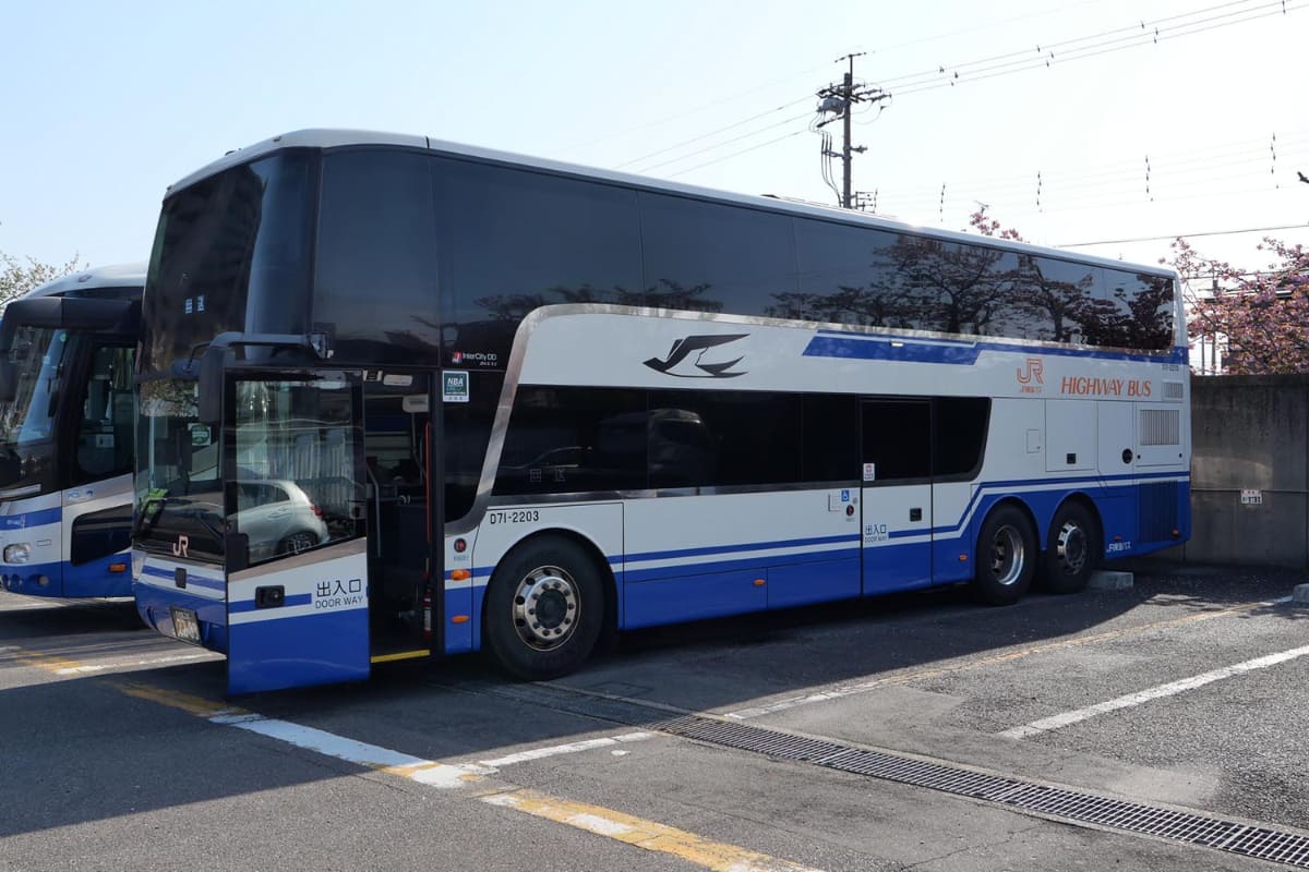 Airペイ QRとAirペイ タッチによる車内キャッシュレス決済を開始したJR東海バス