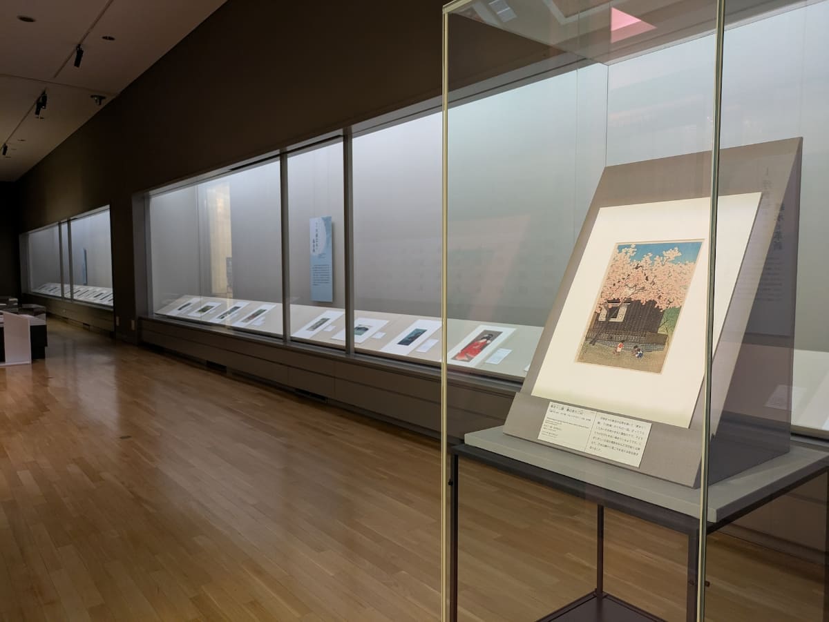 特集「新版画―世界を魅了する木版画―」の展示風景