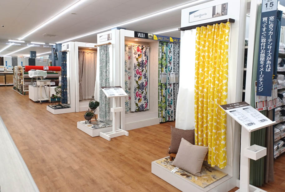 スーパービバホーム内観