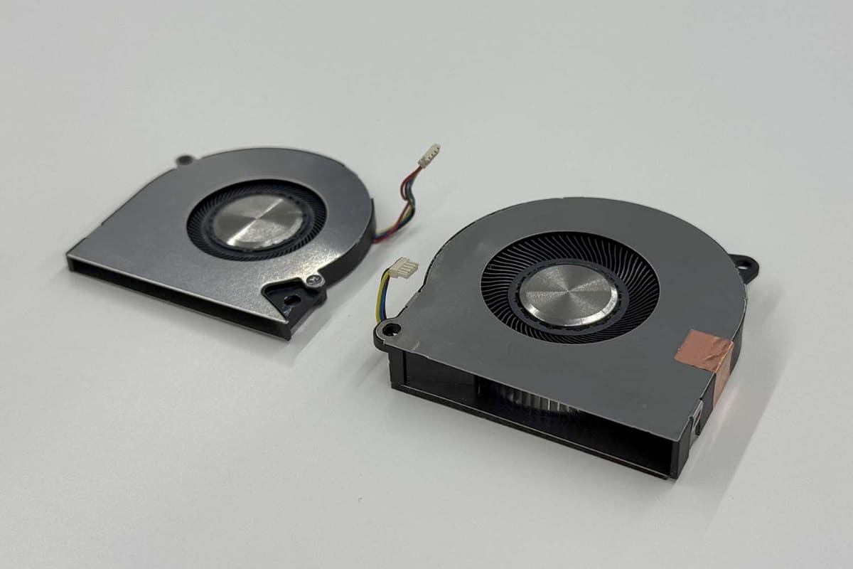 大型の独自開発ファンを採用