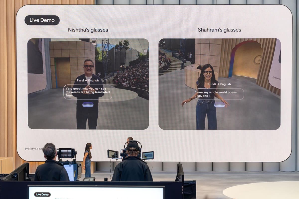 かけた人同士での「自動翻訳」をライブデモ