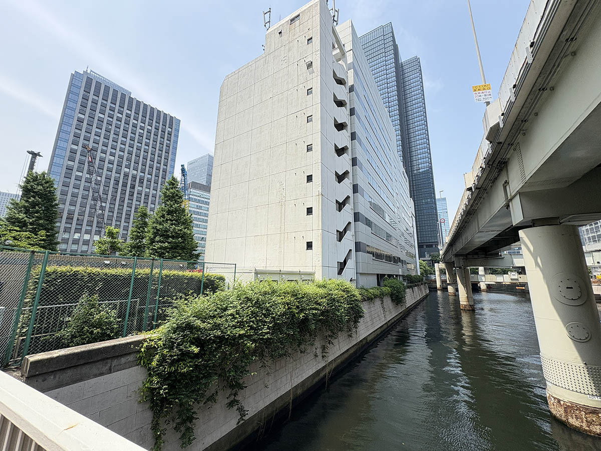 北街区計画地の裏側は日本橋川に面している