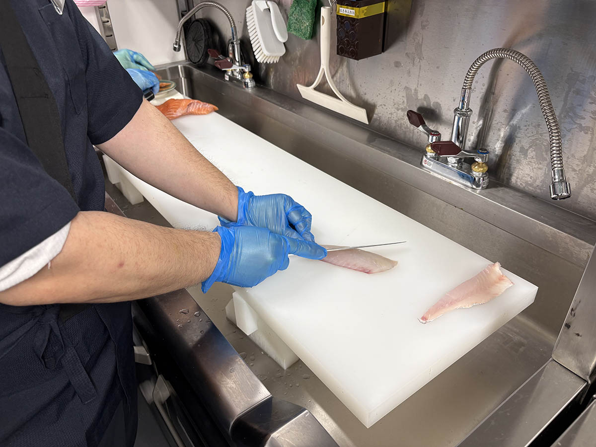 店内で調理し提供