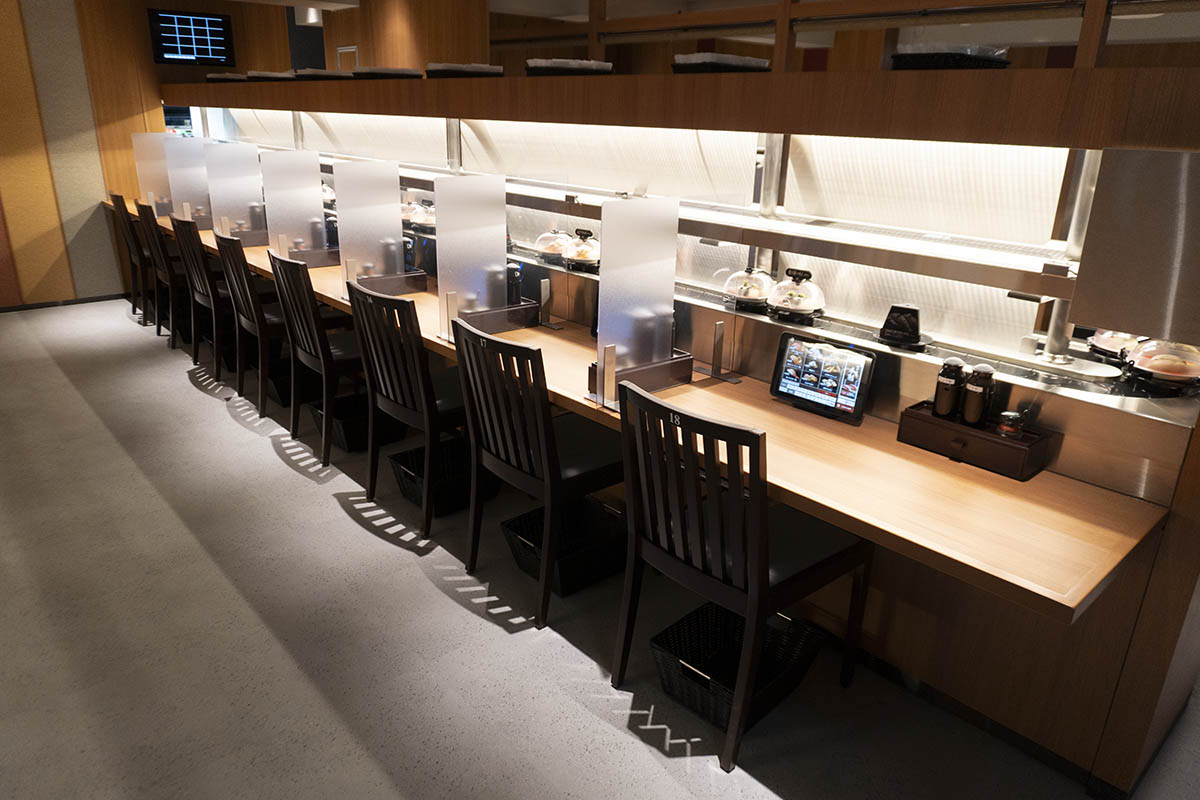 カウンター席