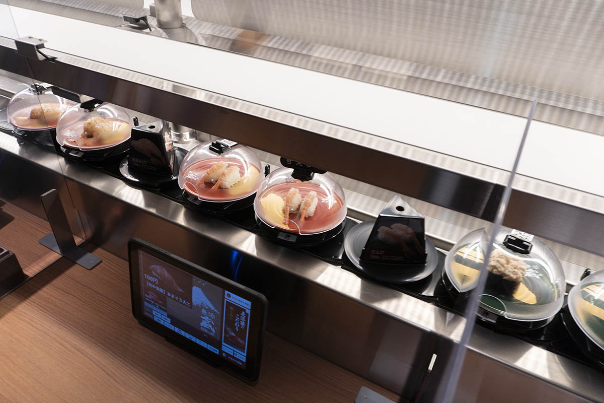 プレミアムであっても、回転寿司であることはくら寿司としてのこだわり