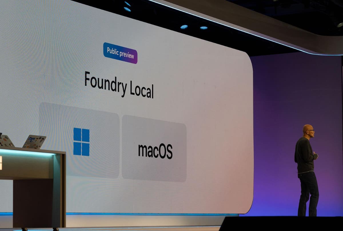 ローカル動作用基盤モデルはWindowsとMacの双方に提供