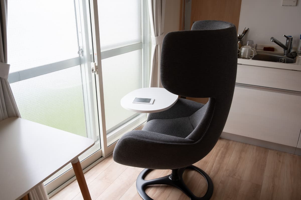 座ってみるとワークヴェールの効果を感じられました