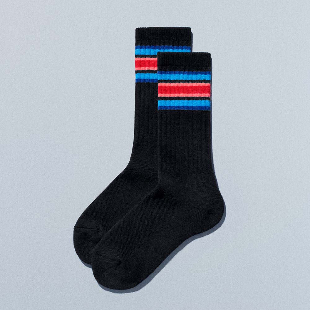 ラインソックス ブラック(価格：429円)