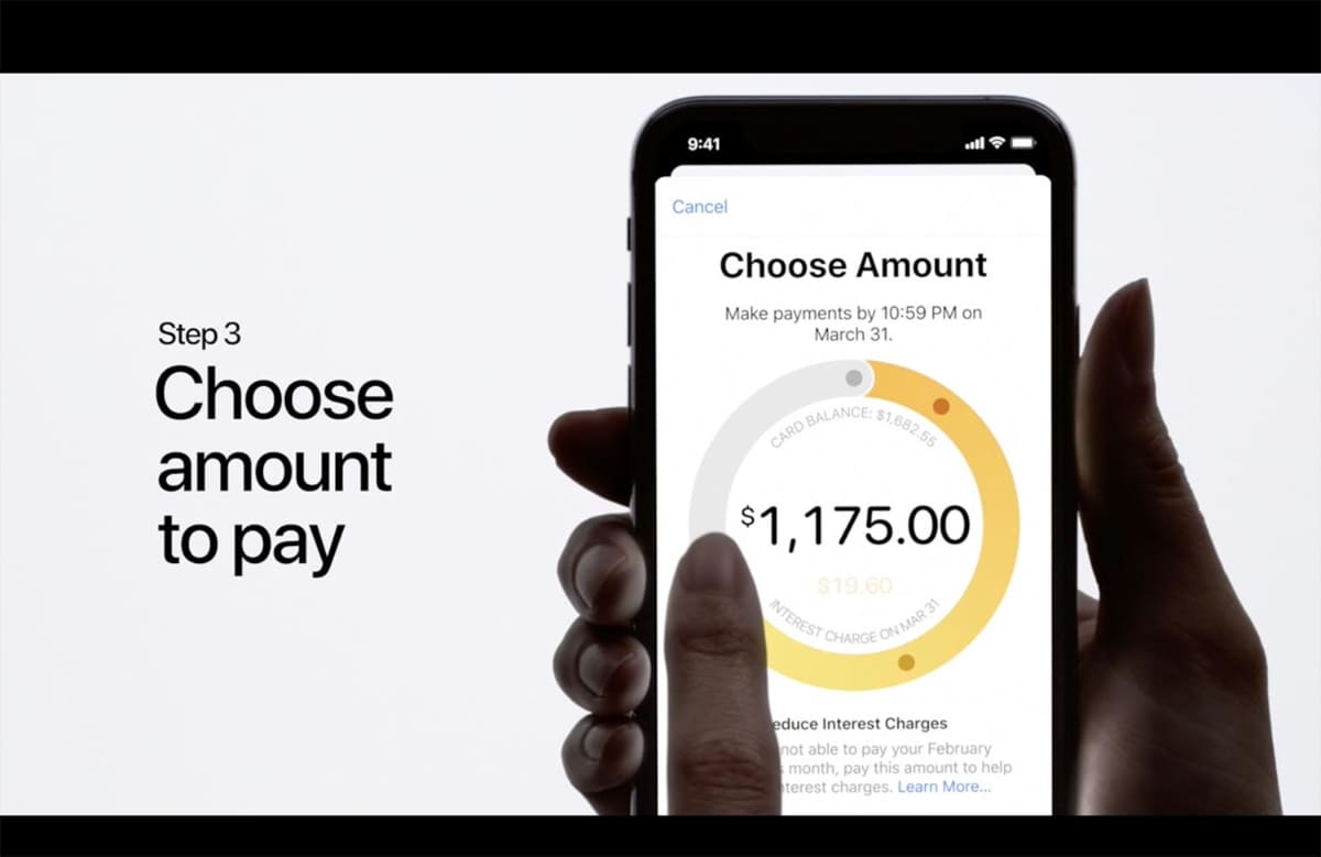 Apple Cardでは利用状況をiPhone上でリアルタイムで確認でき、リボ払いでの返済も手数料がかかる前に素早く端末上で行える