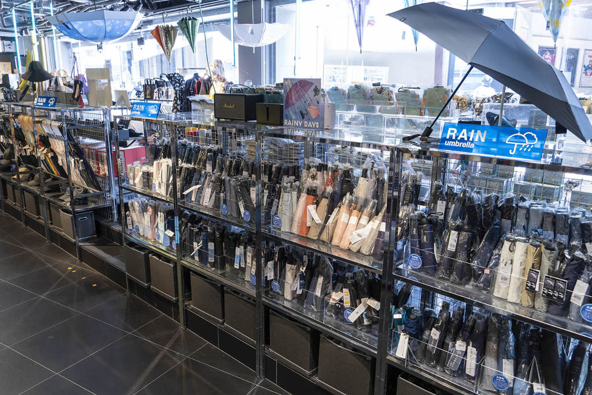 渋谷ロフト1階で展開している「RAIN & SHINE 2025」