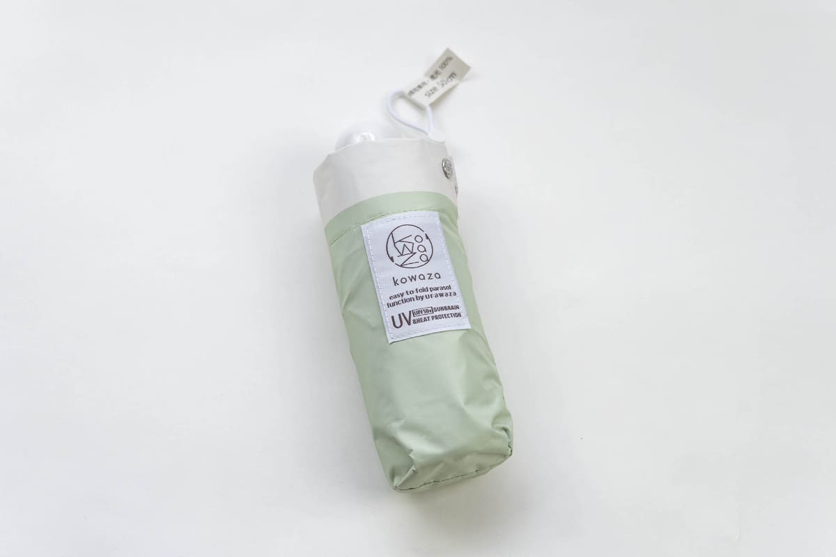 ムーンバット kowaza(6,050円)。一部店舗のみ取扱い