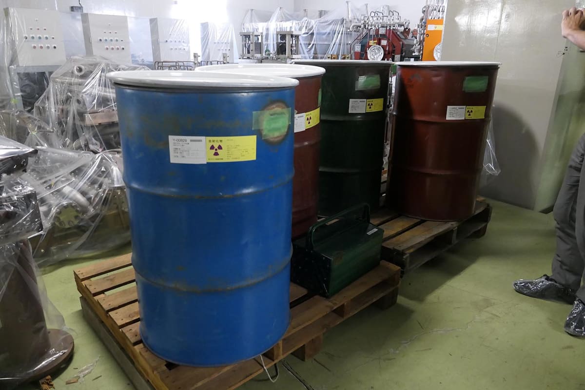 ビームラインの跡地自体が放射化物の保管設備として管理されている