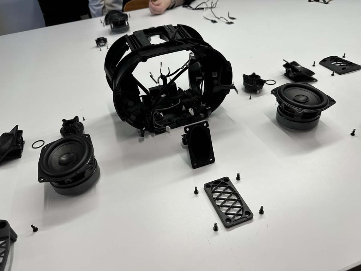 SONOS Era300の内部構造