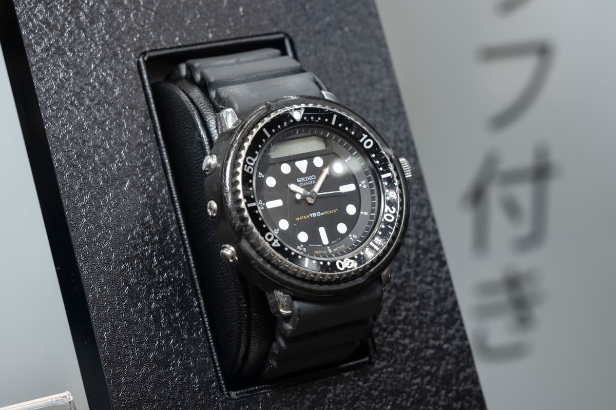 オリジナル。「ハイブリッドダイバーズ」として後継モデルが発売されている