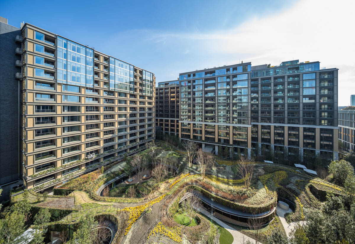 三田ガーデンヒルズ　中庭「センターガーデン」