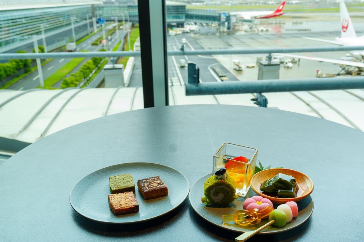 スイーツを楽しめたりする