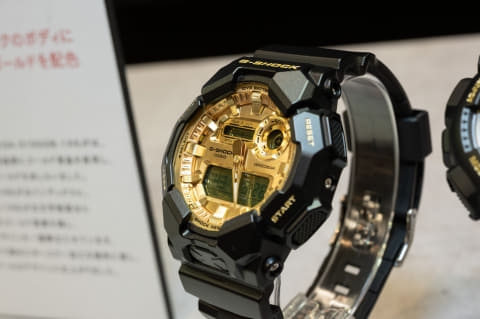 G-SHOCK、10年電池のブラック&ゴールド - Impress Watch