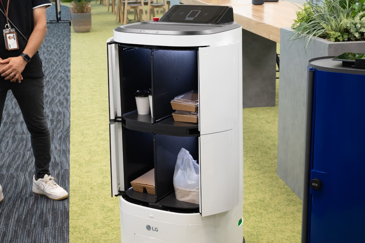 ローソンの配送・回遊販売ロボットは弁当などに非対応。このロボットで社食を注文して配送してもらえる