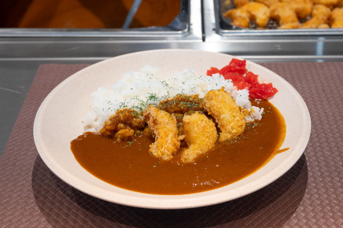 この日は7種類のメニューが用意されていた