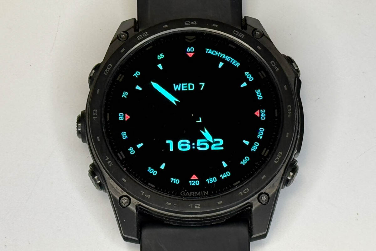 省電力モードになると少しシンプルすぎる?