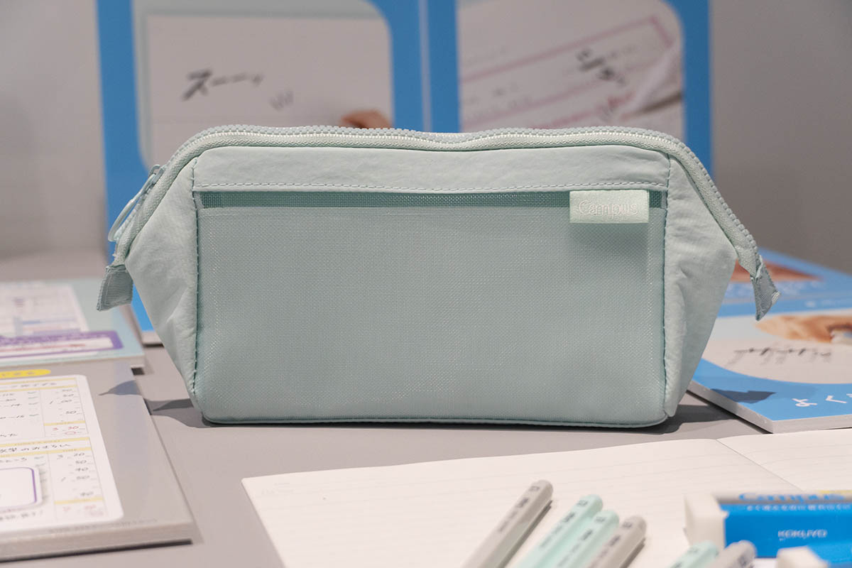 スタメン文具が仕分けできるペンケース