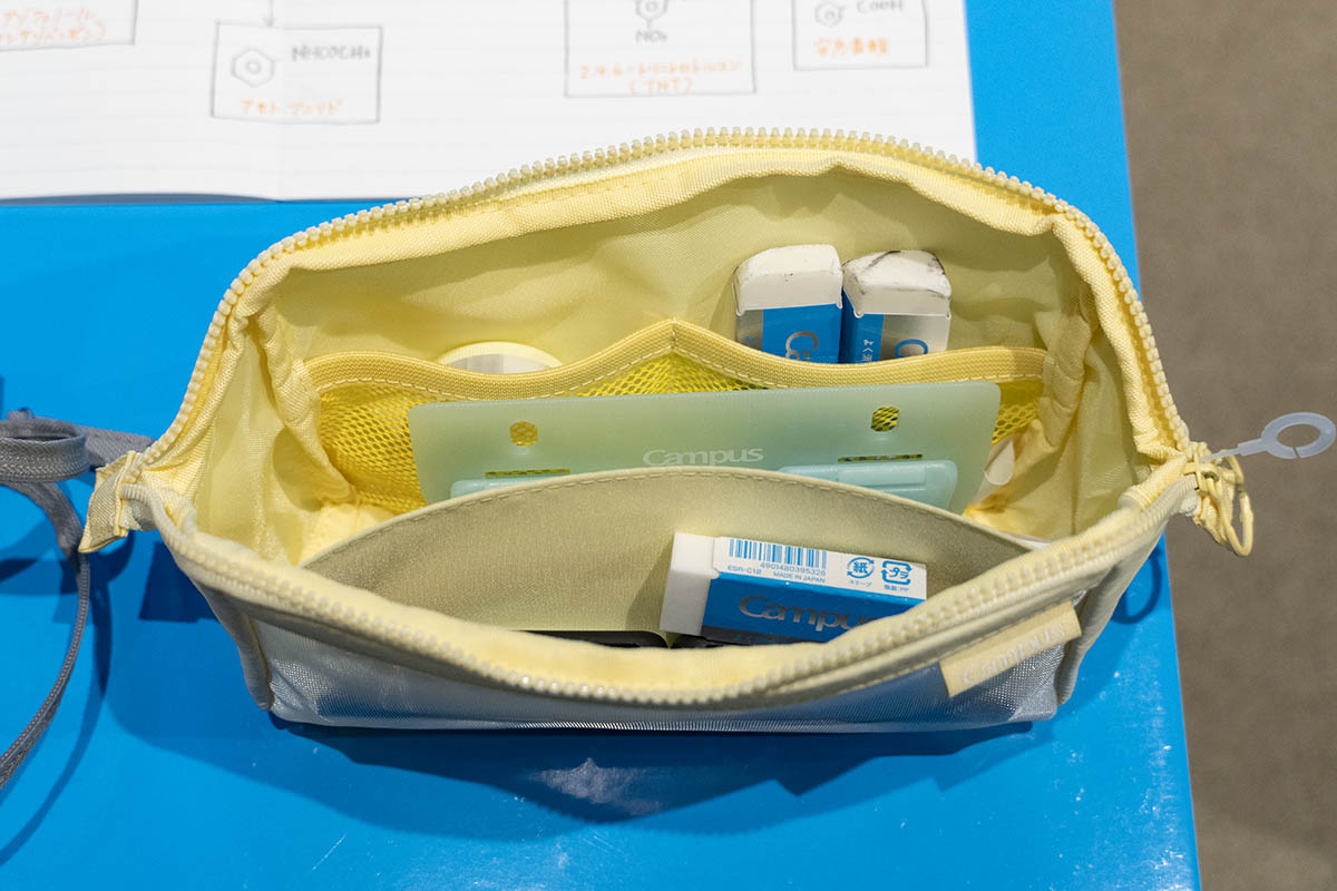 スタメン文具が仕分けできるペンケース