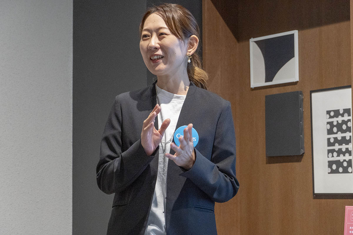 新しいキャンパスブランドについて説明するコクヨ Campusブランド責任者 本村香代子氏