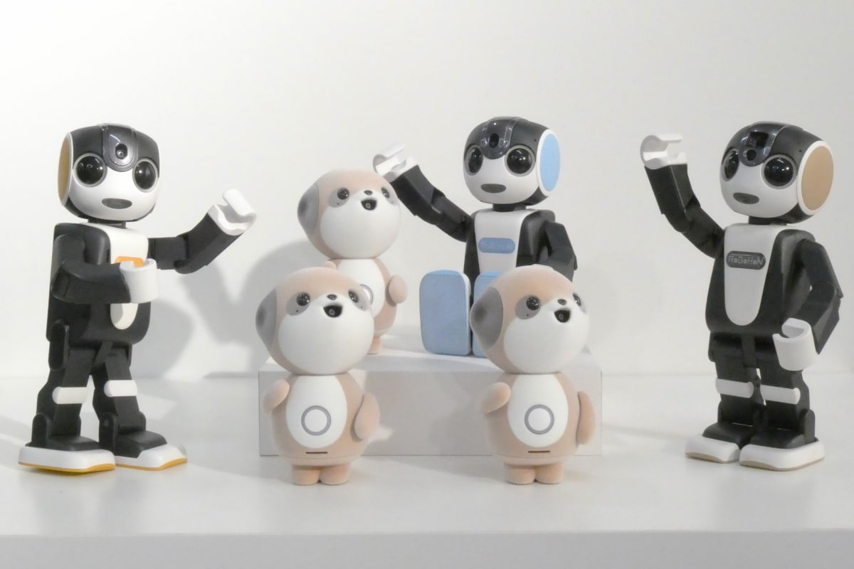 ロボホンとポケとも