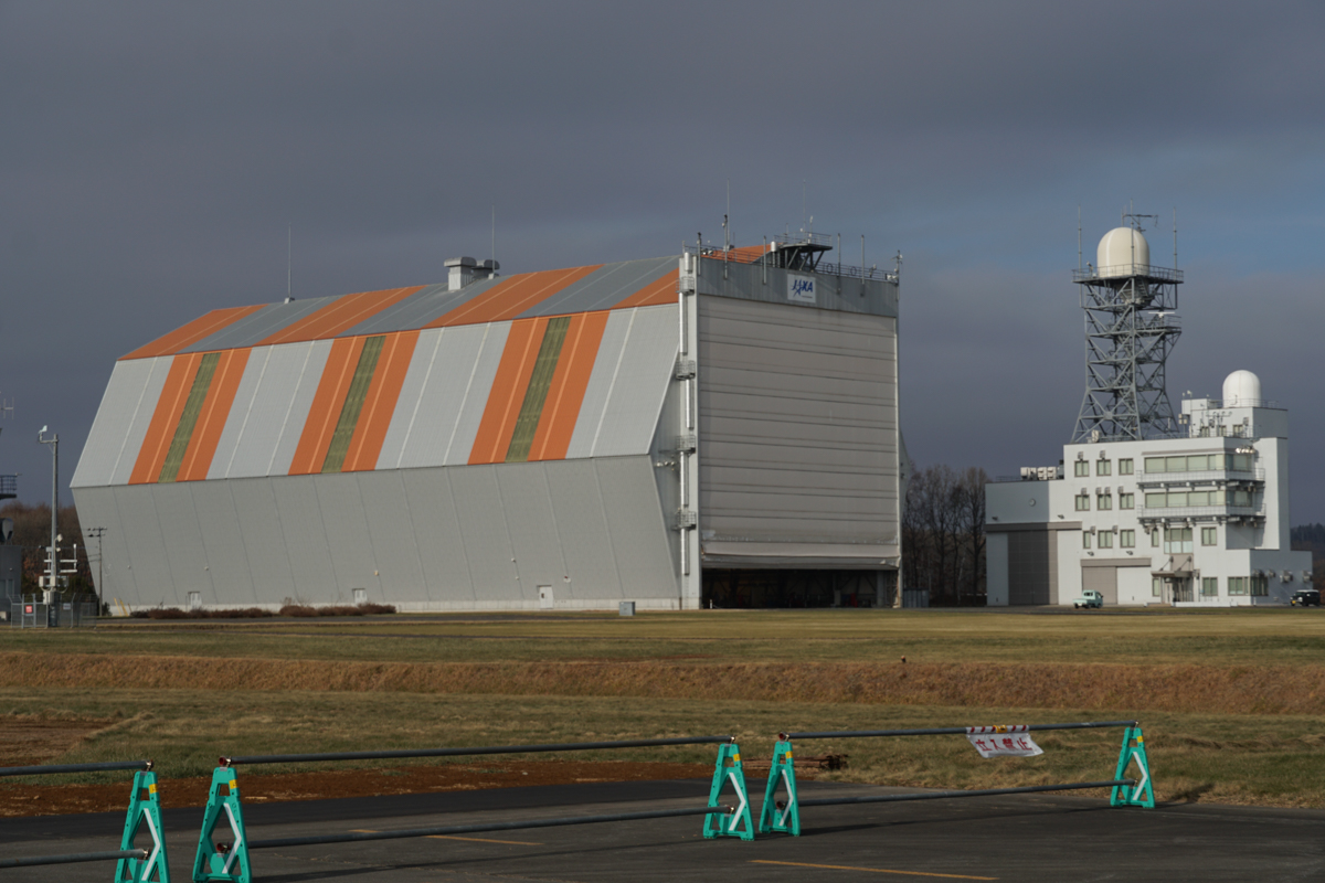 大樹町の多目的航空公園に整備されたJAXAの大気球運用施設(撮影:秋山文野)