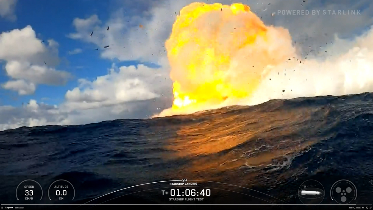 着水の様子(SpaceXの配信より)