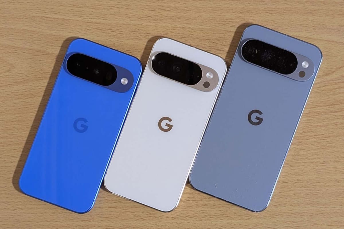 (左から)Pixel 10、Pixel 10 Pro、Pixel 10 Pro XL