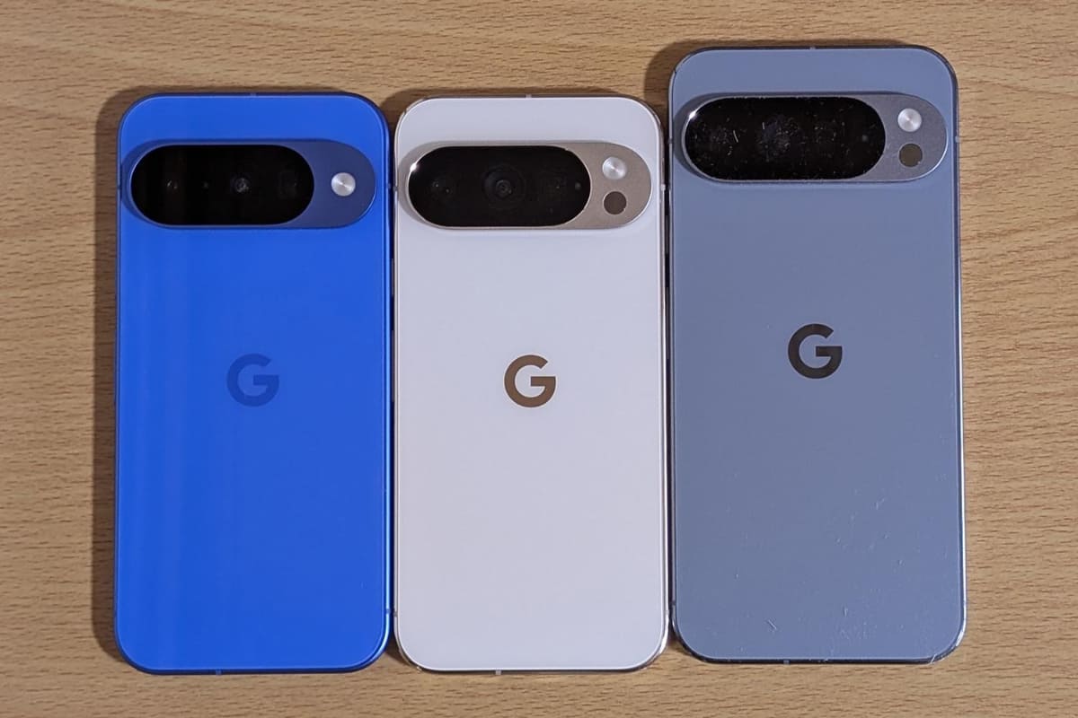 背面。通常モデルとXLモデルのサイズ差が良く分かる