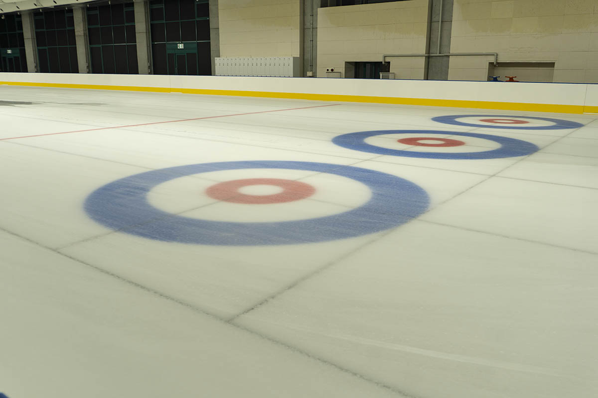 カーリングではより繊細な整備が求められる