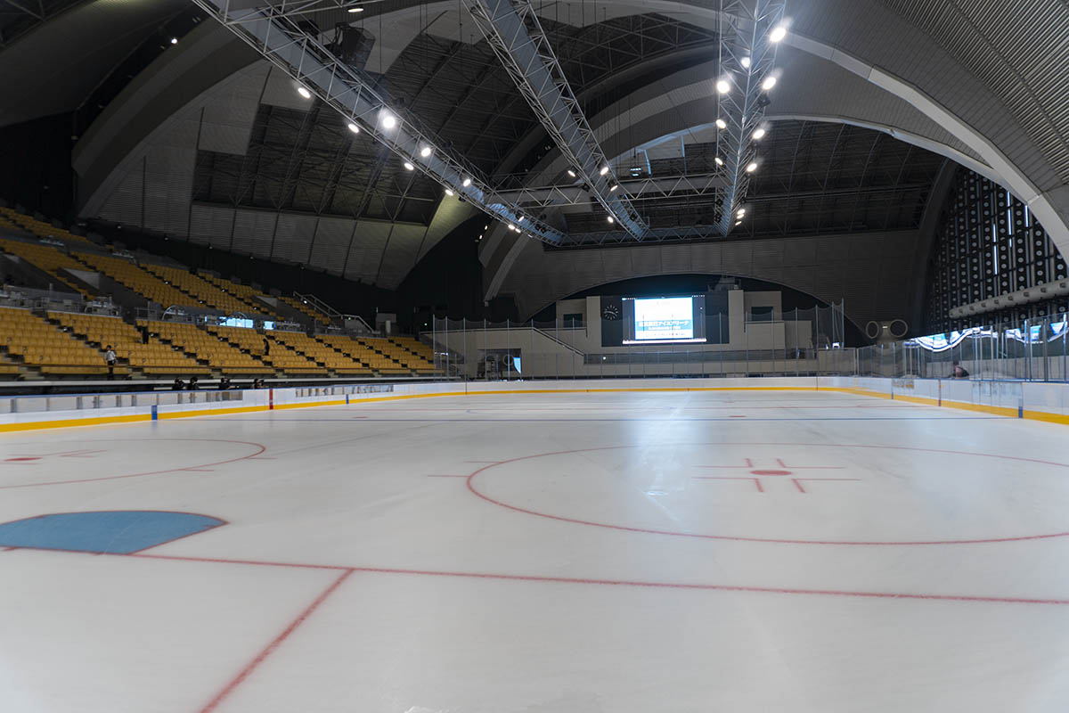 席は片側(写真左側)のみ