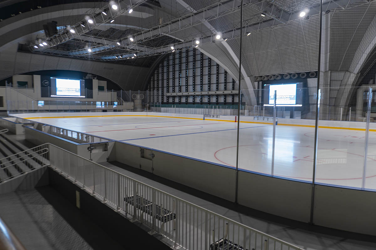 観客席最前列からの眺め