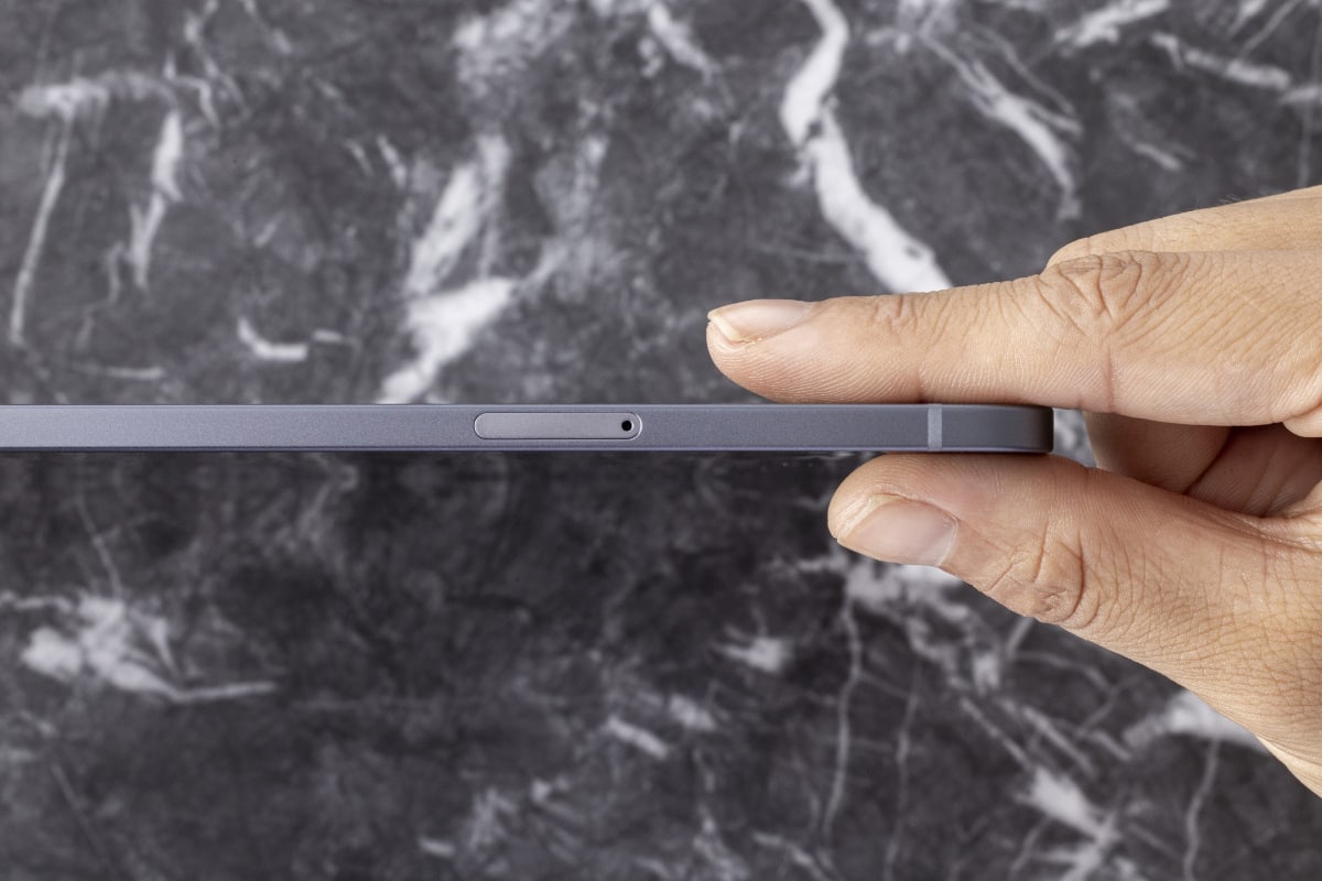 Galaxy Tab S11 Ultraはシリーズ最薄5.1mm。