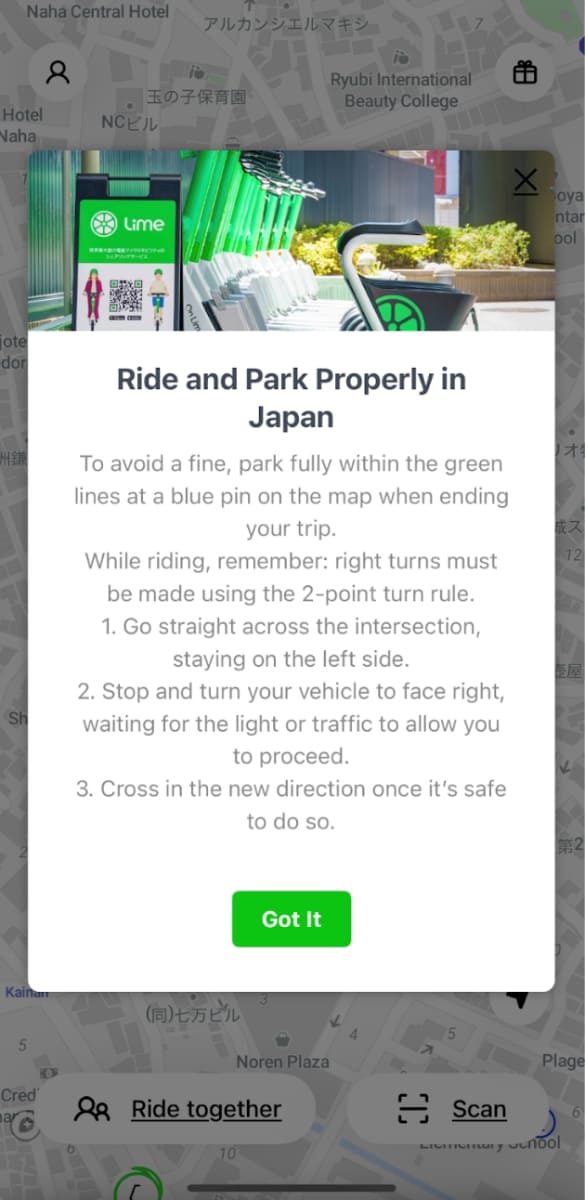 訪日外国人向けに交通ルールを案内するLimeアプリの画面表示