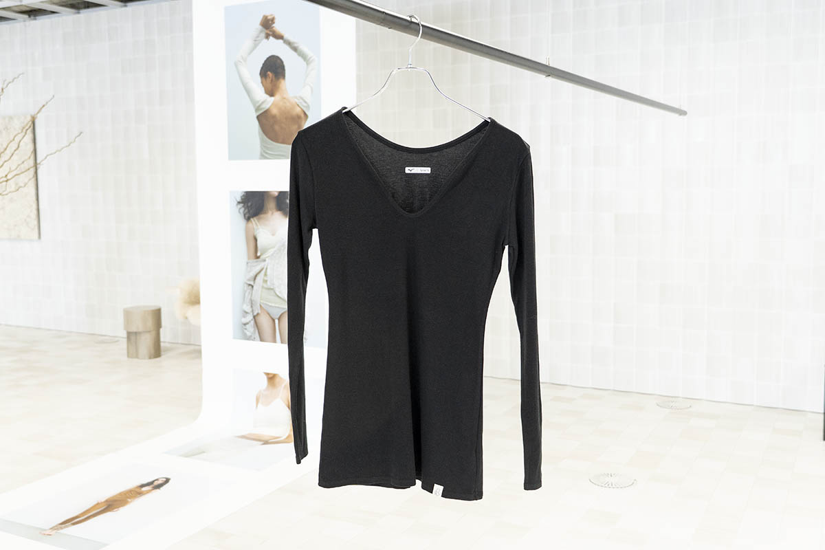 「Mizuno×Ameri V NECK LONG SLEEVE TOPS」