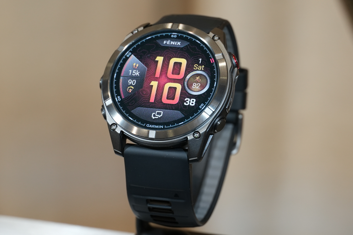 fēnix 8 Pro Ti Carbon Gray DLC/Black